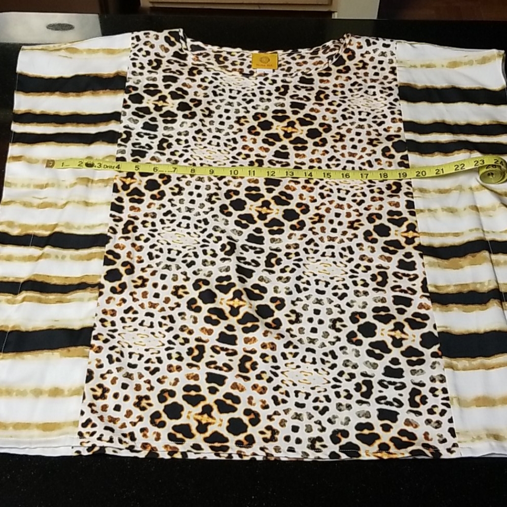 Ruby Rd. Top - Picture 7 of 9